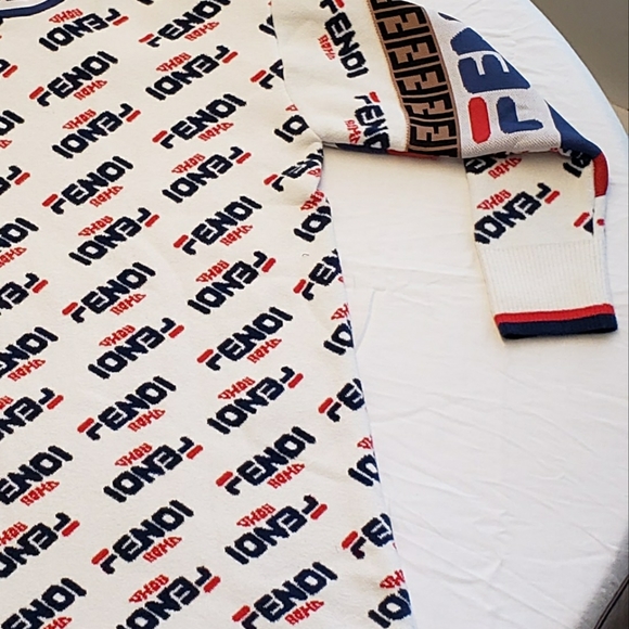 Fendi Mania Capsule Collection Sweater - Picture 2 of 3